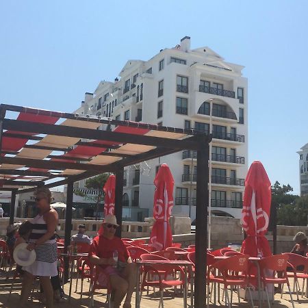 Beachfront 3Bdr Apt On Marginal Boulevard Sao Martinho do Porto Bagian luar foto